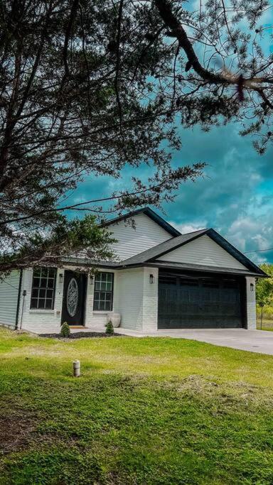 Southern Charm 3Br Fire Pit Pool Table 7Beds セバービル エクステリア 写真