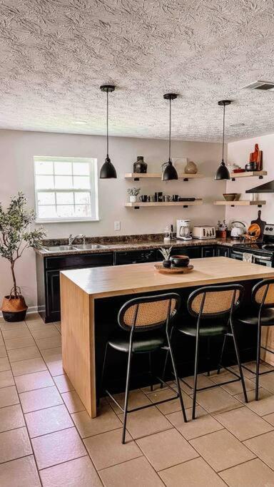 Southern Charm 3Br Fire Pit Pool Table 7Beds セバービル エクステリア 写真