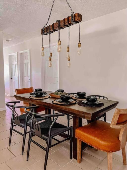 Southern Charm 3Br Fire Pit Pool Table 7Beds セバービル エクステリア 写真
