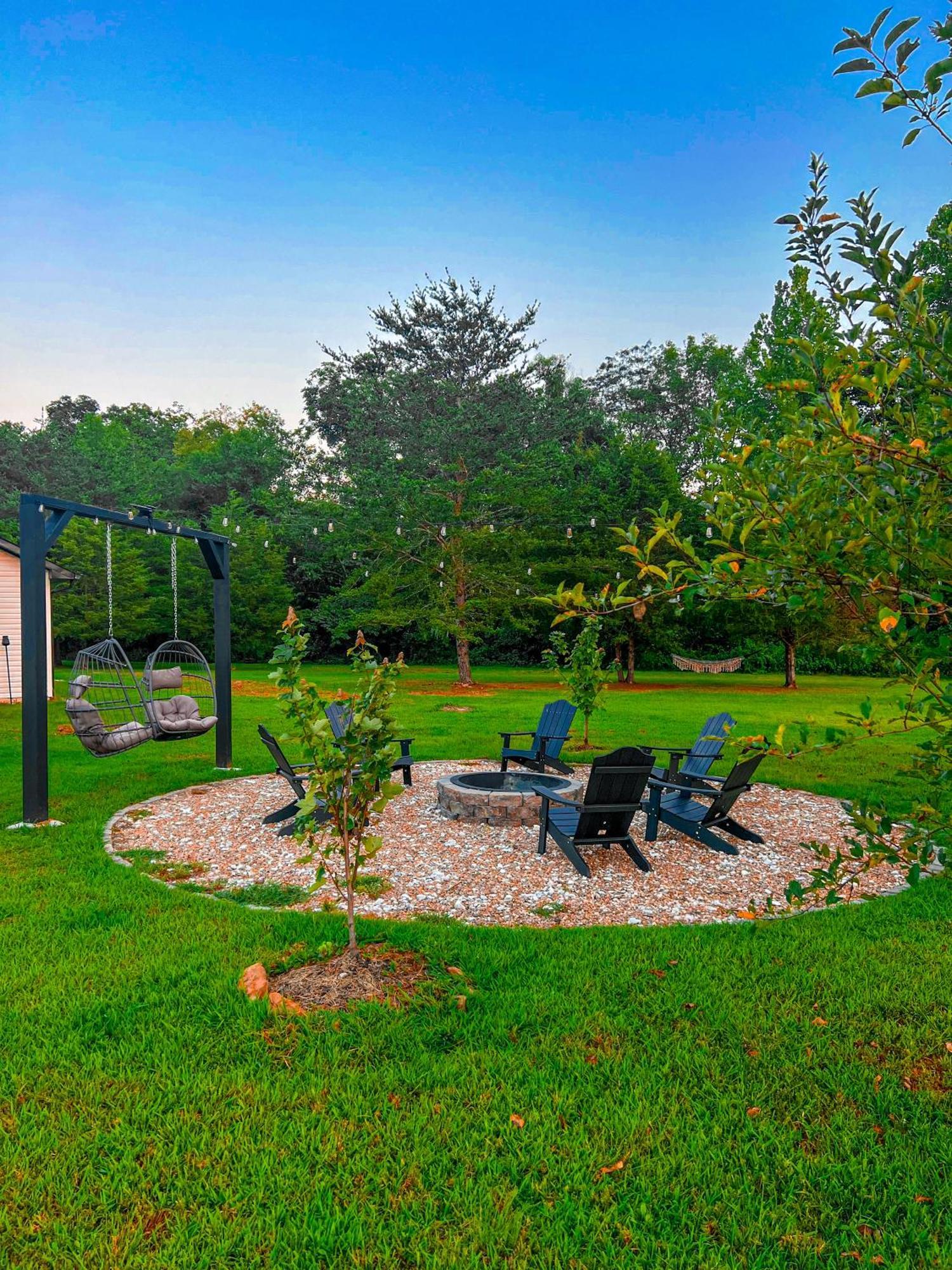 Southern Charm 3Br Fire Pit Pool Table 7Beds セバービル エクステリア 写真